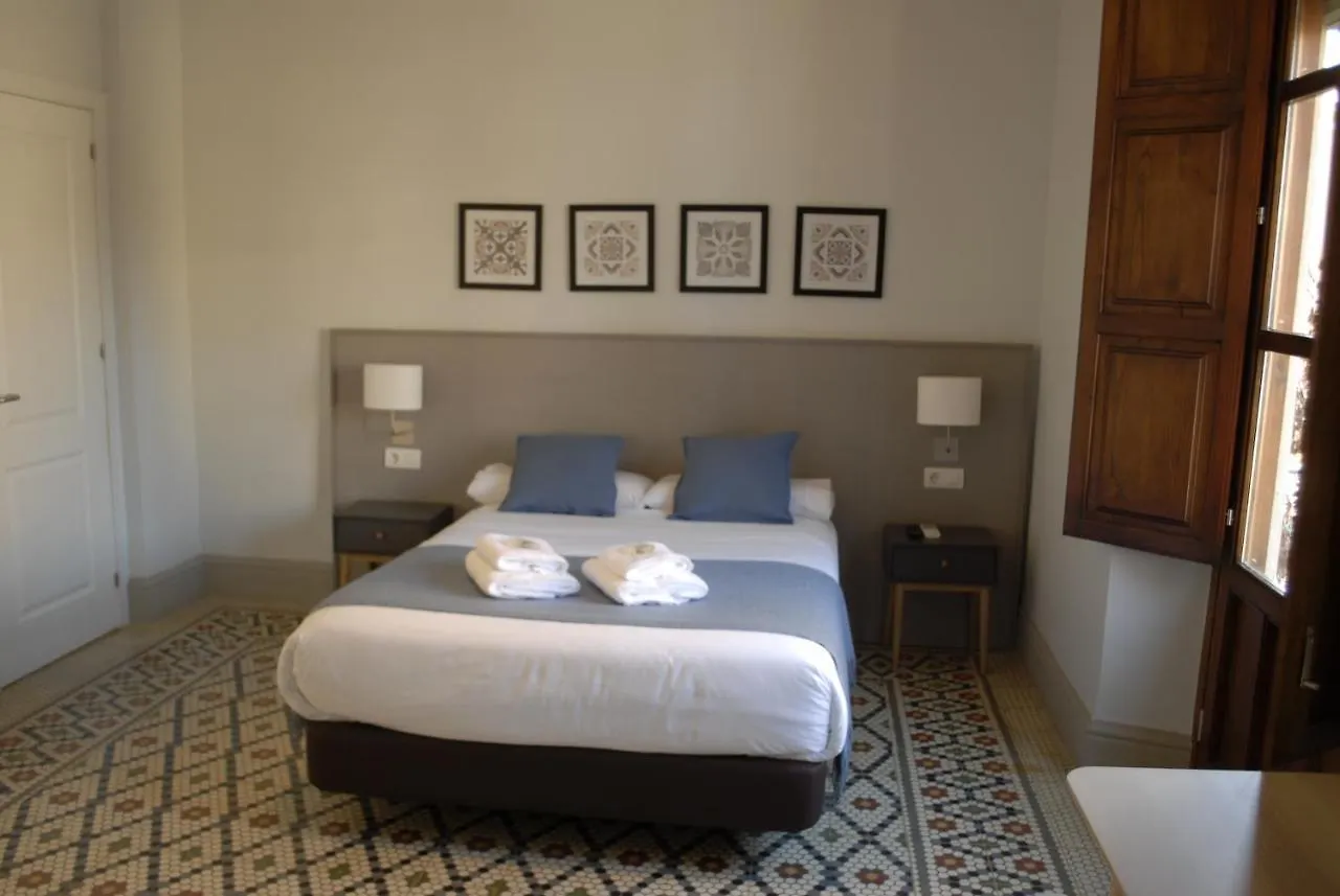 La Perla Granada Suites Guest house
