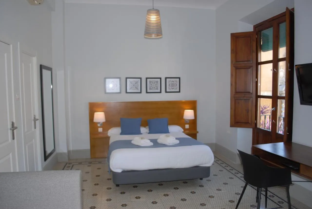 La Perla Granada Suites 2*,  Spain
