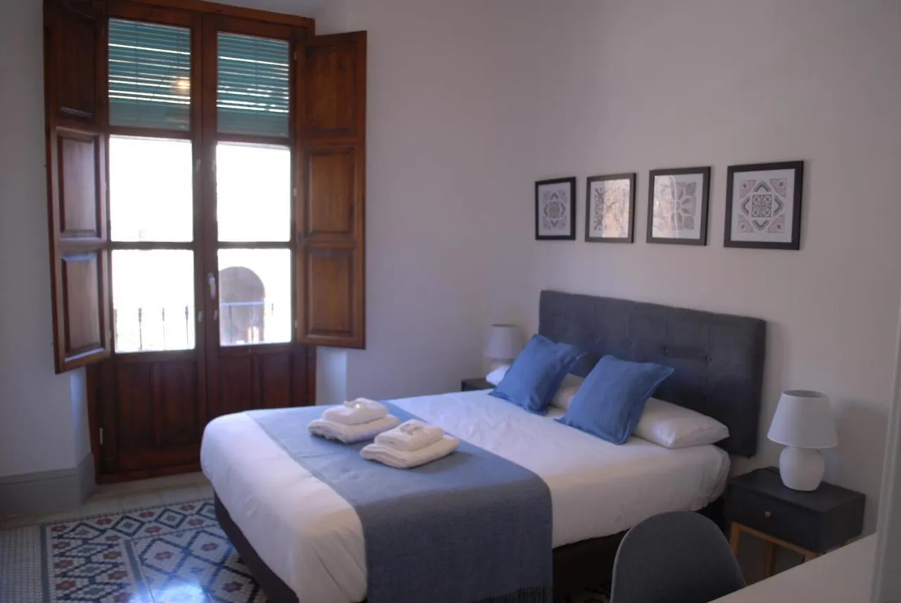 La Perla Granada Suites Guest house