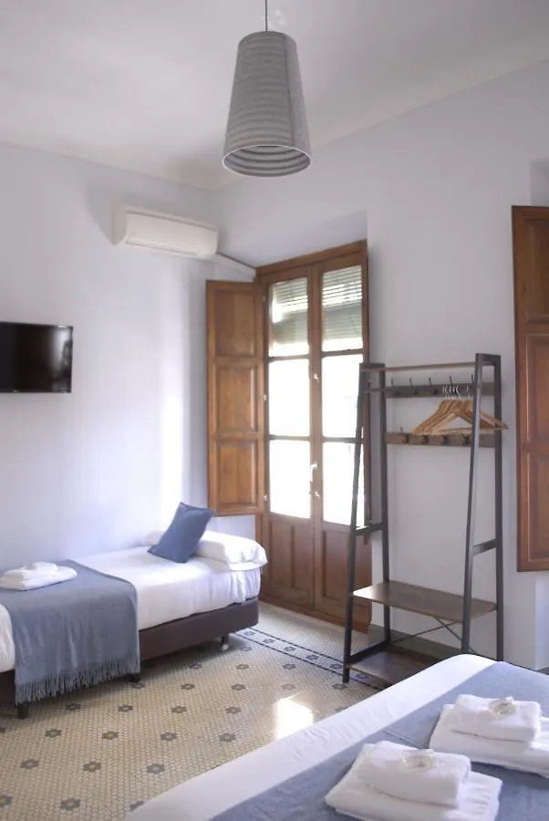 La Perla Granada Suites