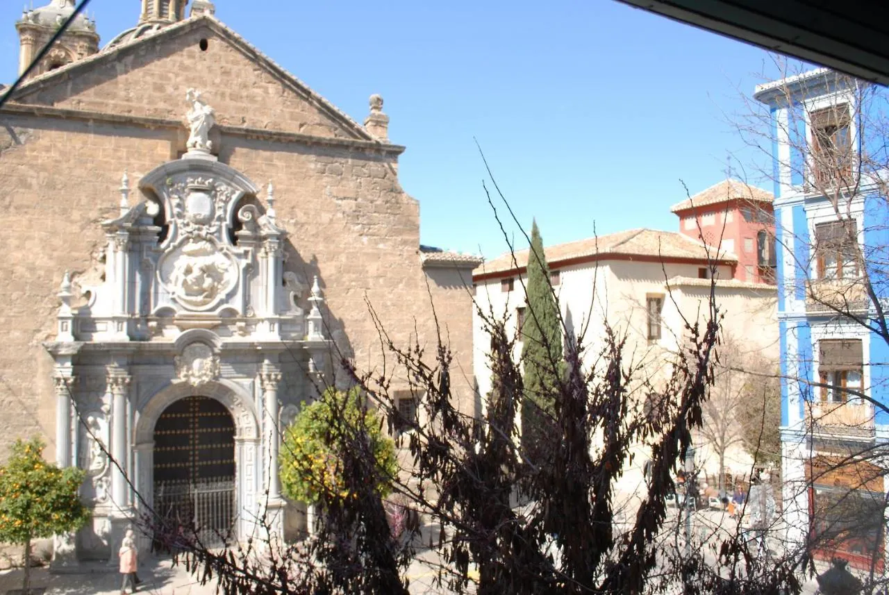Guest house La Perla Granada Suites